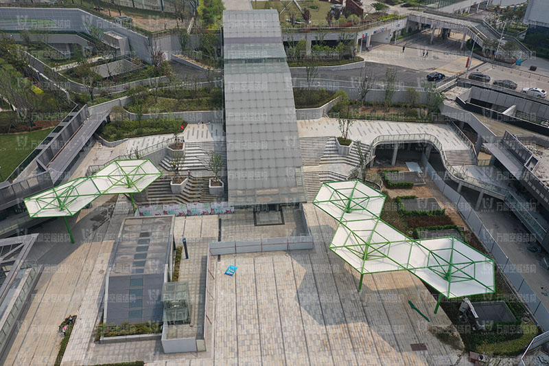 膜結(jié)構(gòu)建筑如何設(shè)計(jì)排水？張拉膜結(jié)構(gòu)排水設(shè)計(jì)需要考慮哪些問(wèn)題？