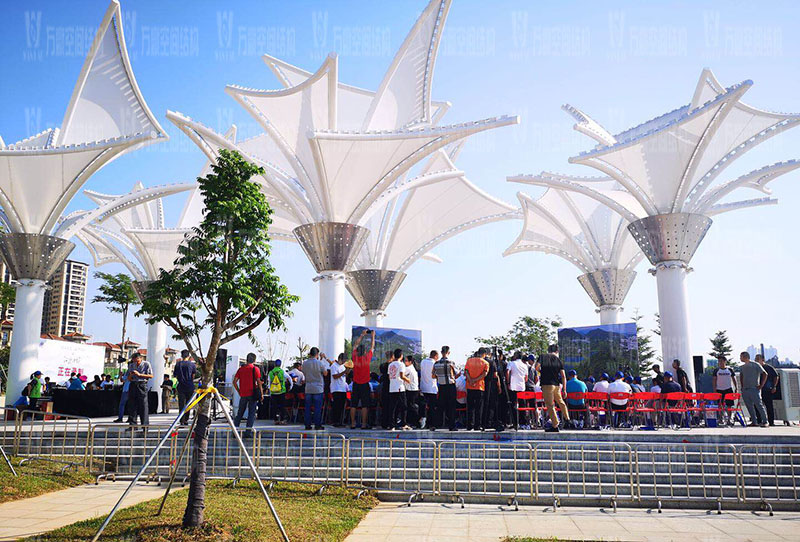 PTFE膜結構膜材具備哪些特點？PTFE膜結構膜材為什么能成為膜結構領域主流材料？