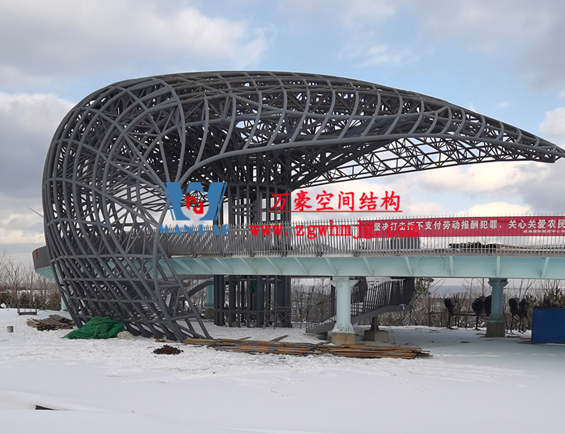 什么是異形鋼結構？復雜空間異形鋼結構該如何選擇廠家？