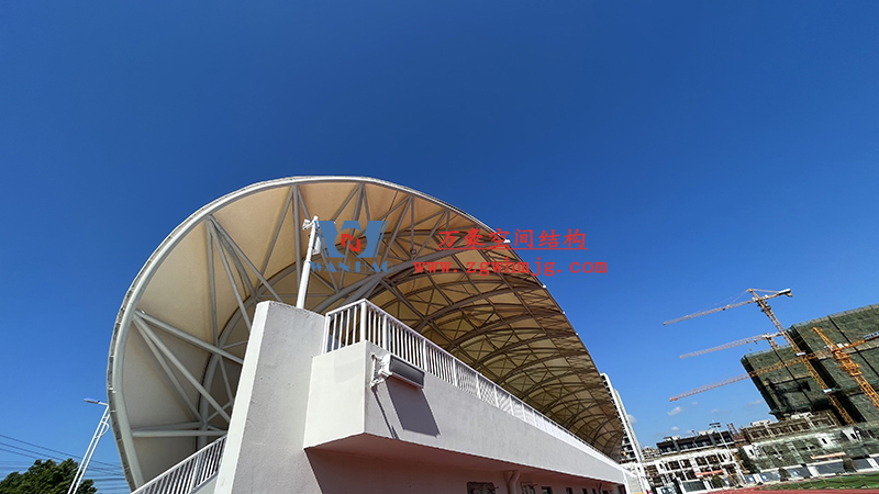 龍泉市體育場鋼膜結構工程完工