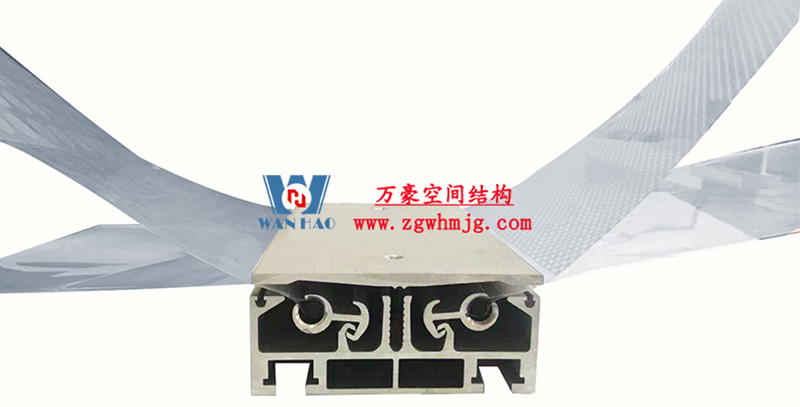 索膜結(jié)構的連接方式