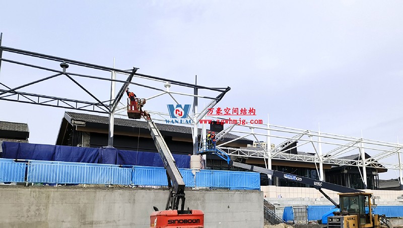 勞動(dòng)最光榮，致敬一線工作者！