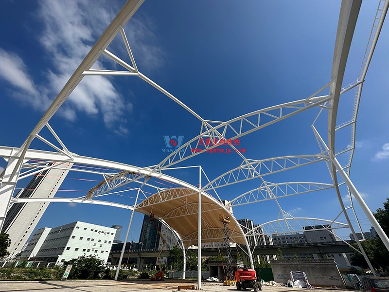 “邊角料”變“金角銀邊”|溫州惠民路西側綠地球場鋼膜結構工程最新施工進度