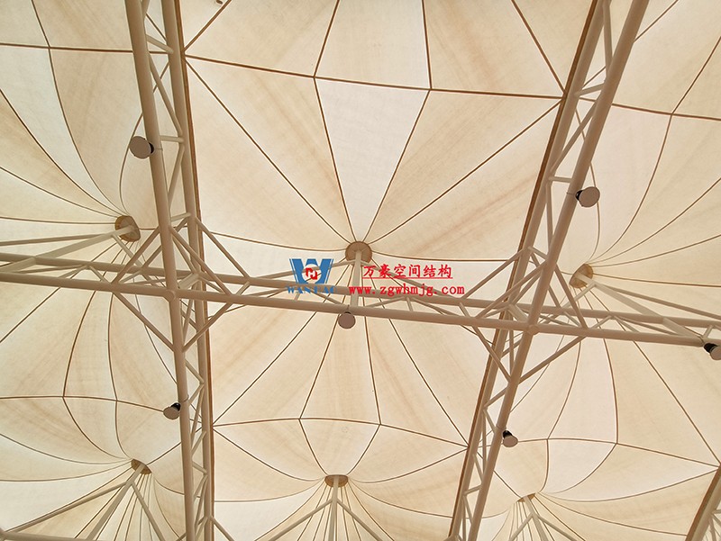 溫州惠民路西側(cè)綠地球場(chǎng)鋼膜結(jié)構(gòu)工程