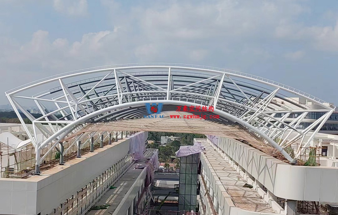 海南醫學院第一附屬醫院江東新院區鋼結構工程