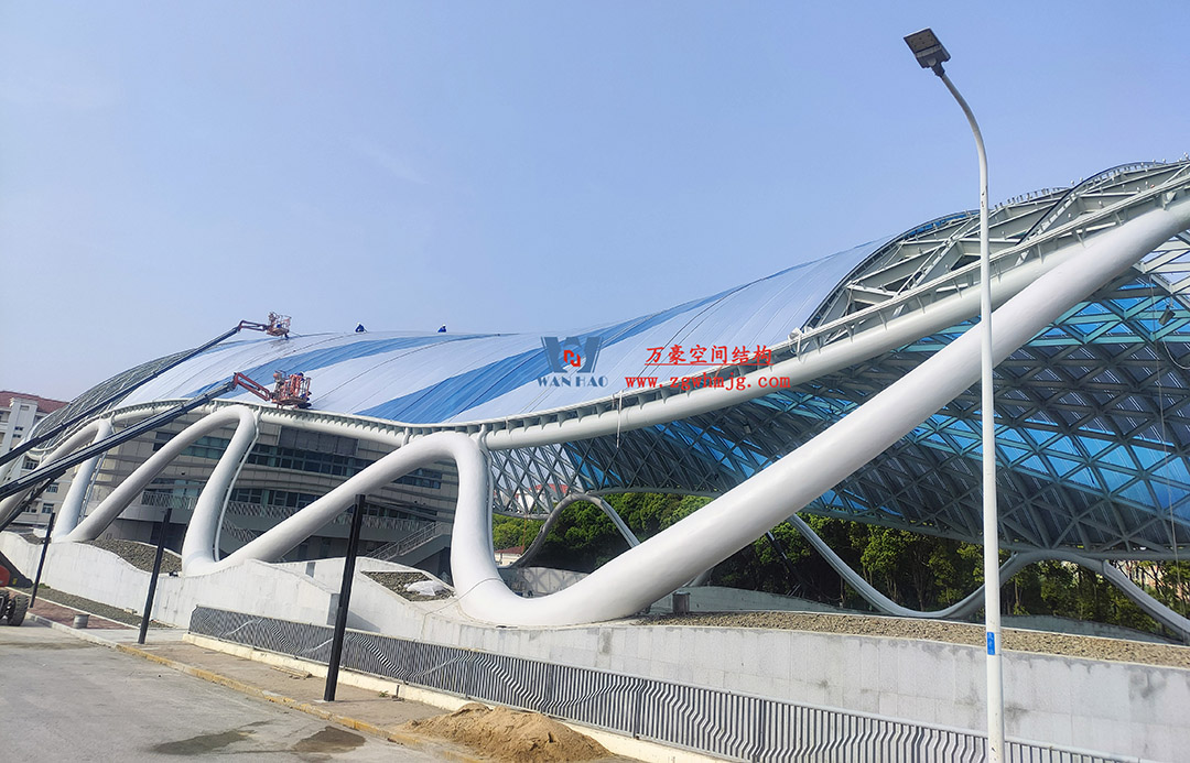 上海工程技術大學松江校區風雨操場ETFE膜結構項目