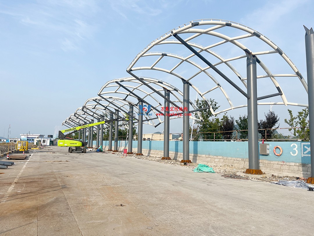 全面加速建設，創建優質精品工程