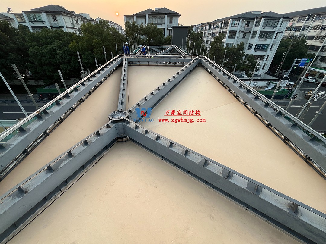蘇州東環路人行天橋ptfe膜結構