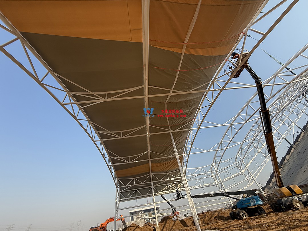 備受青睞的鋼膜結構建筑景觀