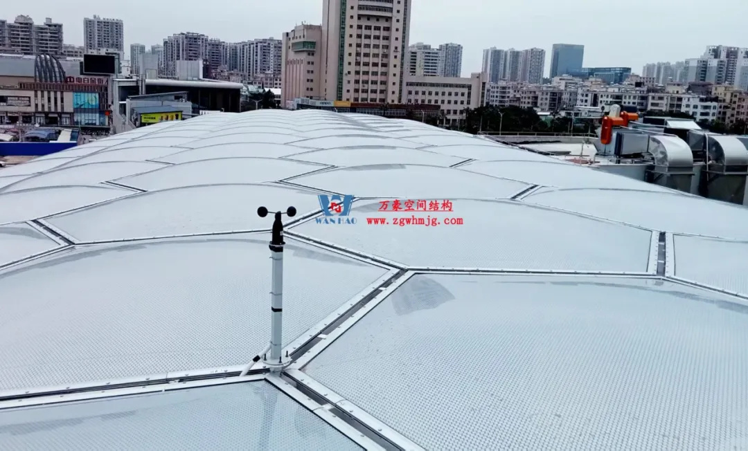 廣州茂名總匯天街商業(yè)街ETFE膜結構工程
