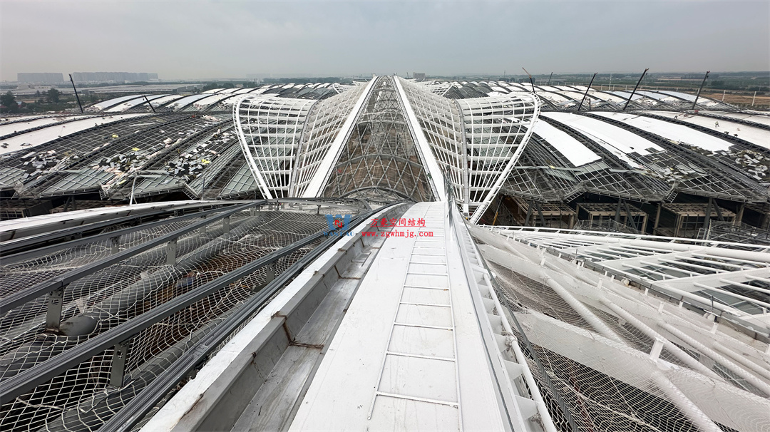 千帆競發(fā)勢如虹｜中原國際會展中心膜結(jié)構(gòu)天幕攻堅實(shí)錄，擎起中原會展新地標(biāo)！