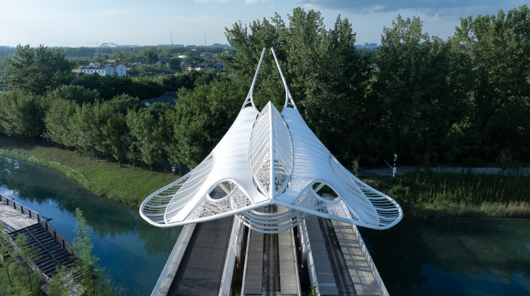 這家設計界“夢工廠”把童話搬入現實