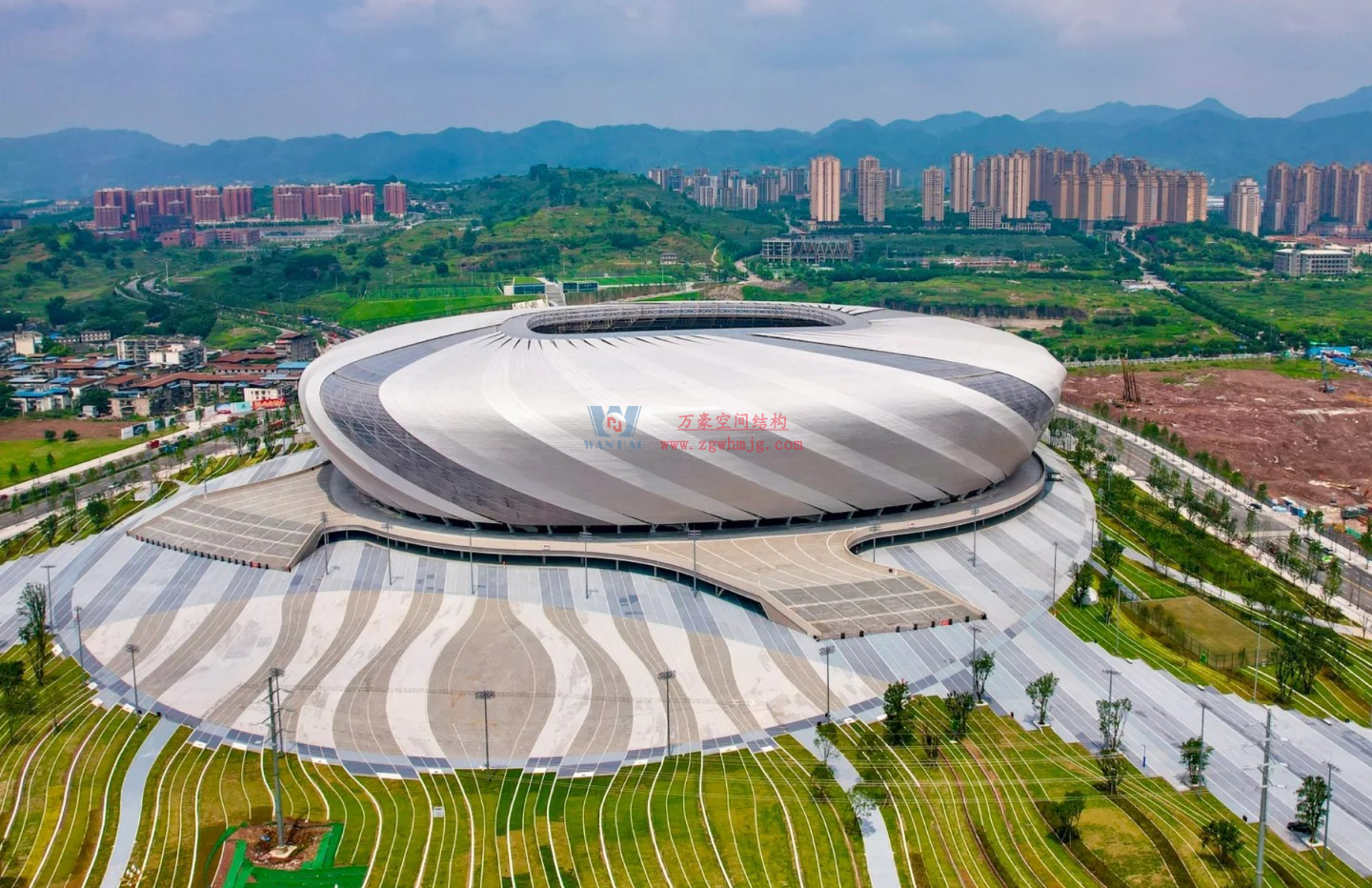 超震撼！重慶龍興足球場(chǎng)嗨聲響徹云霄