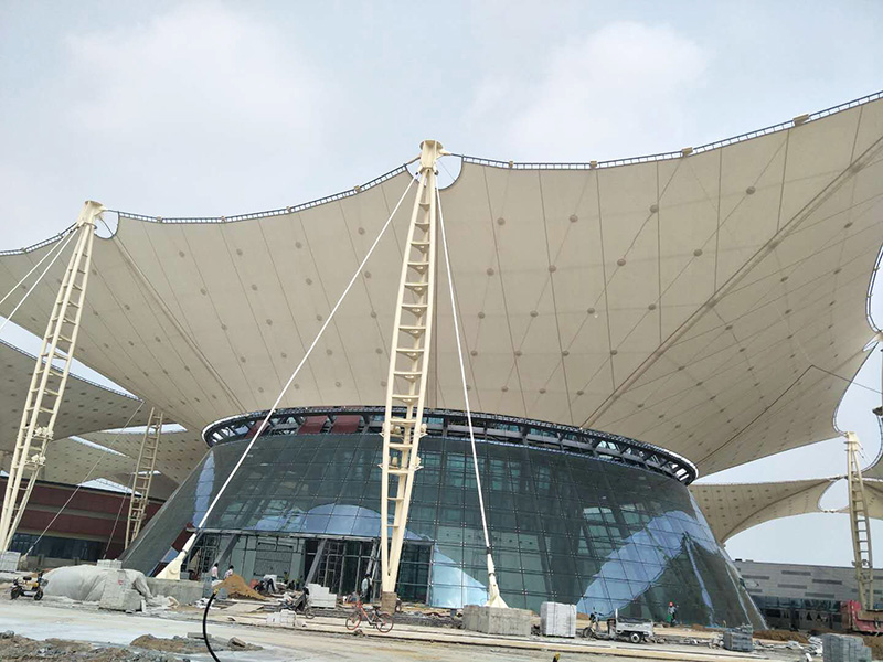 etfe膜結(jié)構(gòu)與ptfe膜結(jié)構(gòu)哪個更好？etfe膜結(jié)構(gòu)與ptfe膜結(jié)構(gòu)分別有什么特點(diǎn)？