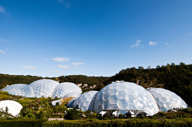 ETFE膜結構有哪些性能特點？ETFE膜結構在建筑行業的發展前景如何？