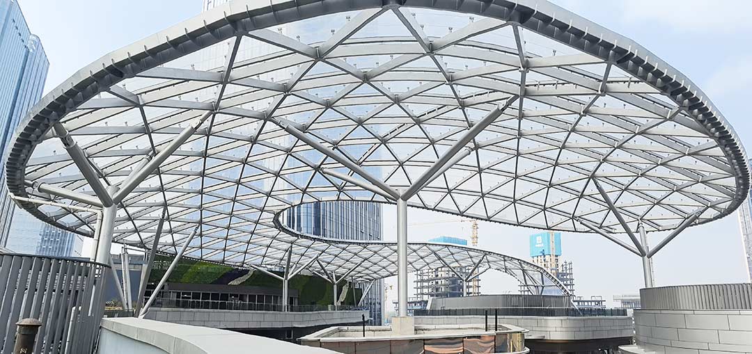 ETFE膜結(jié)構(gòu)如何重塑商業(yè)天幕新美學(xué)？