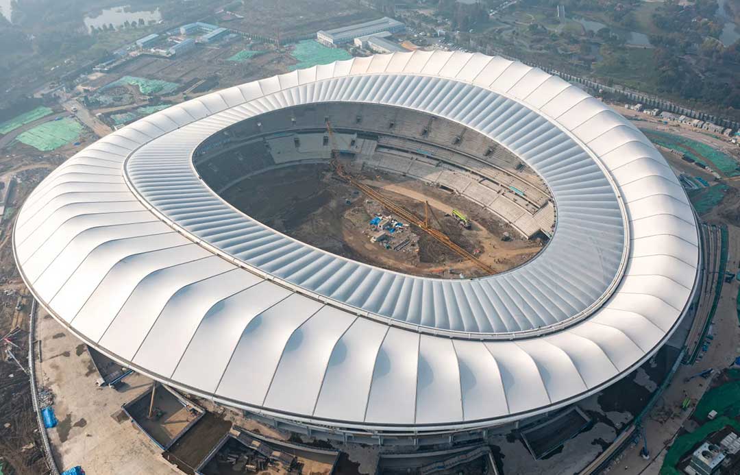 【無錫奧體中心】“羽翼”全舒展，水色天光下的白鷺“振翅高飛”