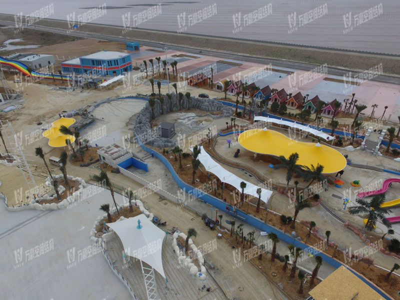 海闊天空水世界膜結構