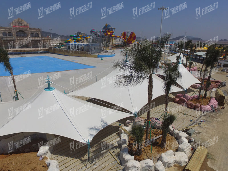 海闊天空水世界膜結構