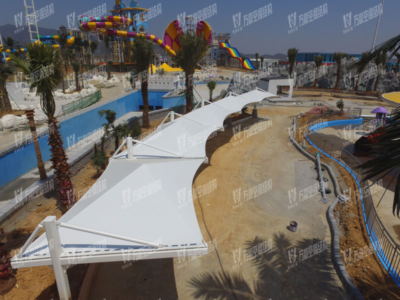 海闊天空水世界膜結構