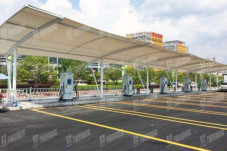 充電樁膜結構車棚有什么特點?為何如此受歡迎? 充電樁膜結構車棚有什么特點?為何如此受歡迎?